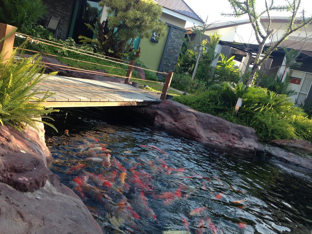 Saabpaiboon Grand Resort Ban Talat Ruang foto
